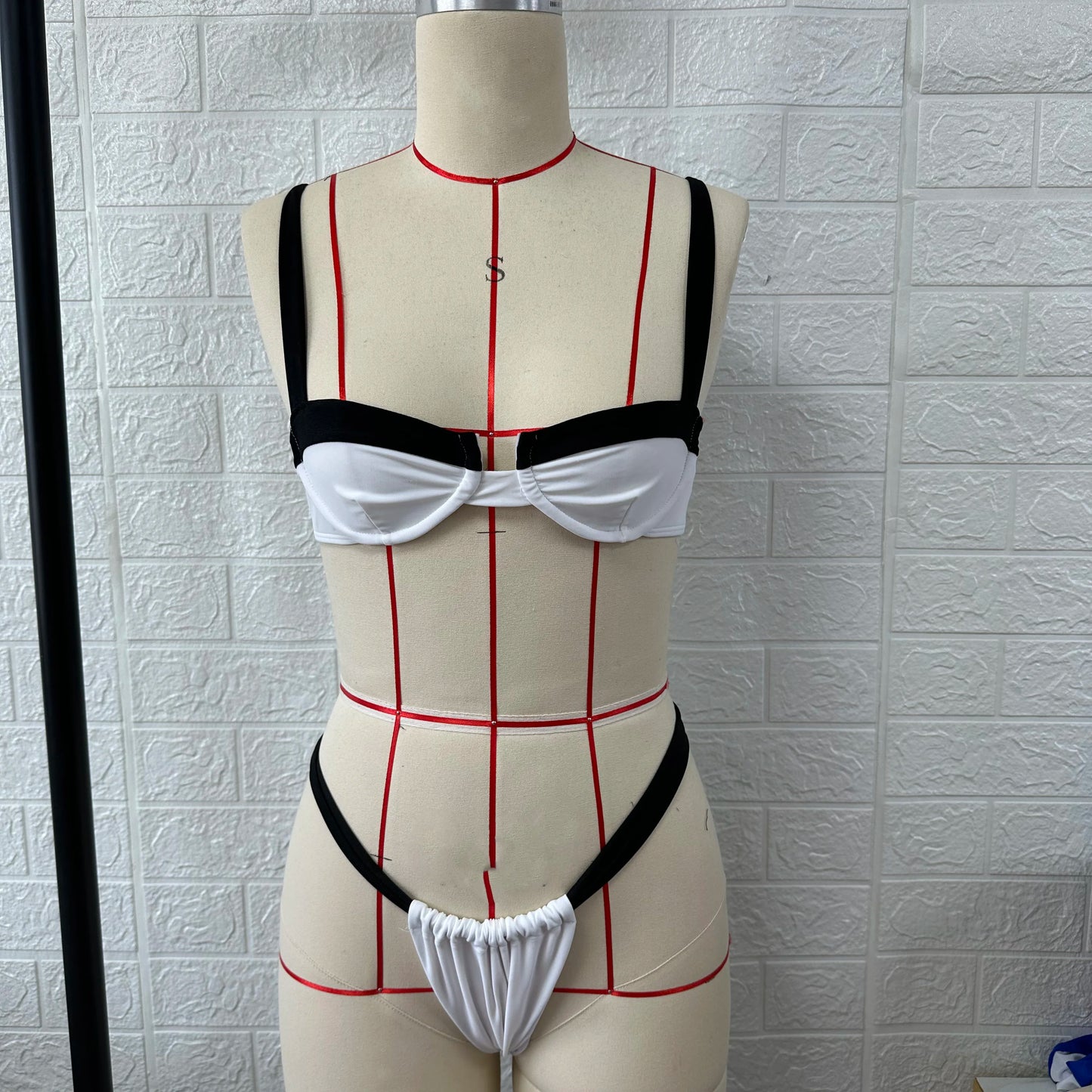 BEACHCICI 2023 Summer New Women's Swimwear Sexy Bikini Two-piece Strap Contrast Color Beachwear